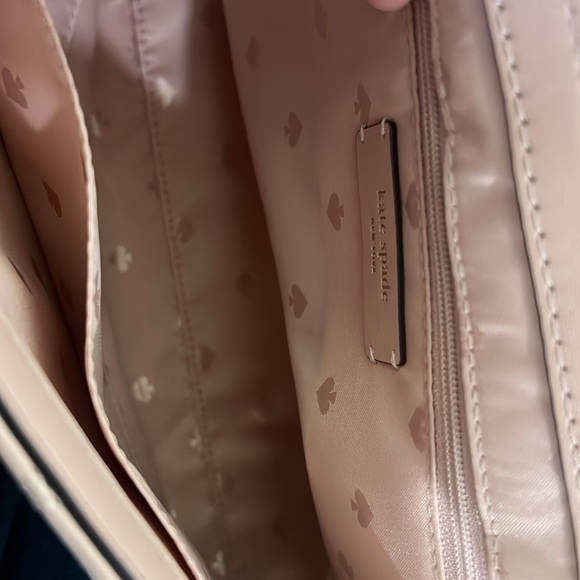 Kate Spade Emelyn Briar Lane Quilted- light pink w silver chain. EUC - Picture 16 of 17